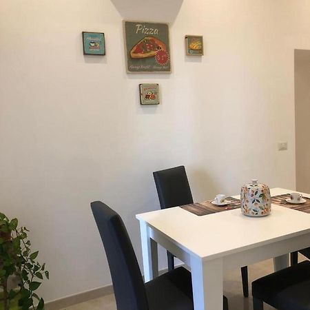 Annie'S Riviera Apartment Napoli Bagian luar foto
