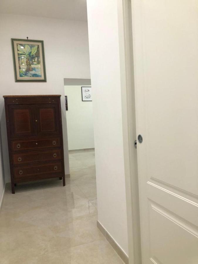 Annie'S Riviera Apartment Napoli Bagian luar foto